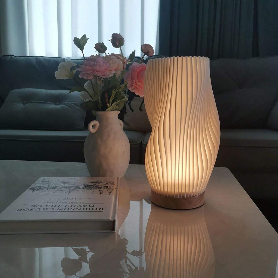 Nowoczesna Prążkowana Lampa Stołowa LED