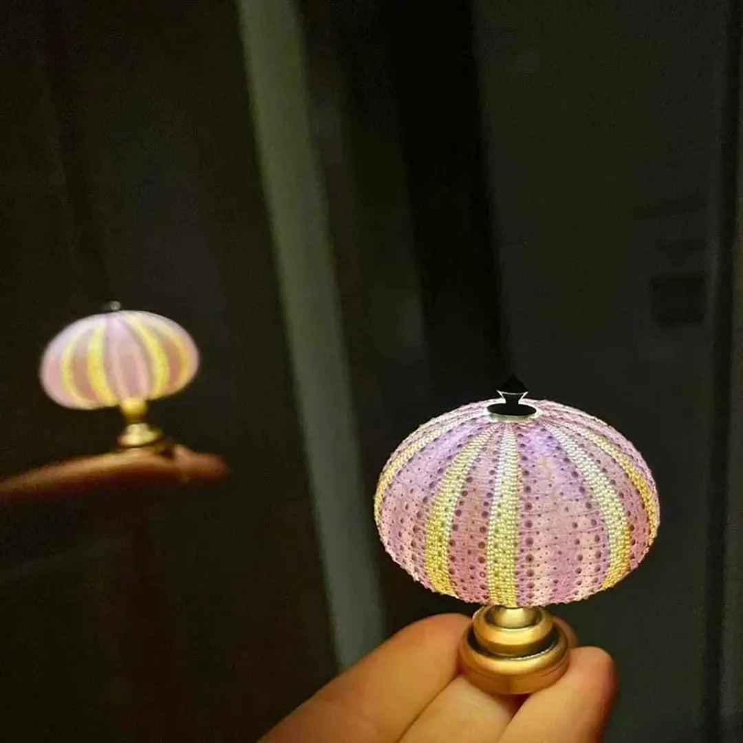 Szklana Lampa Nocna LED Z Kloszem Kopułowym