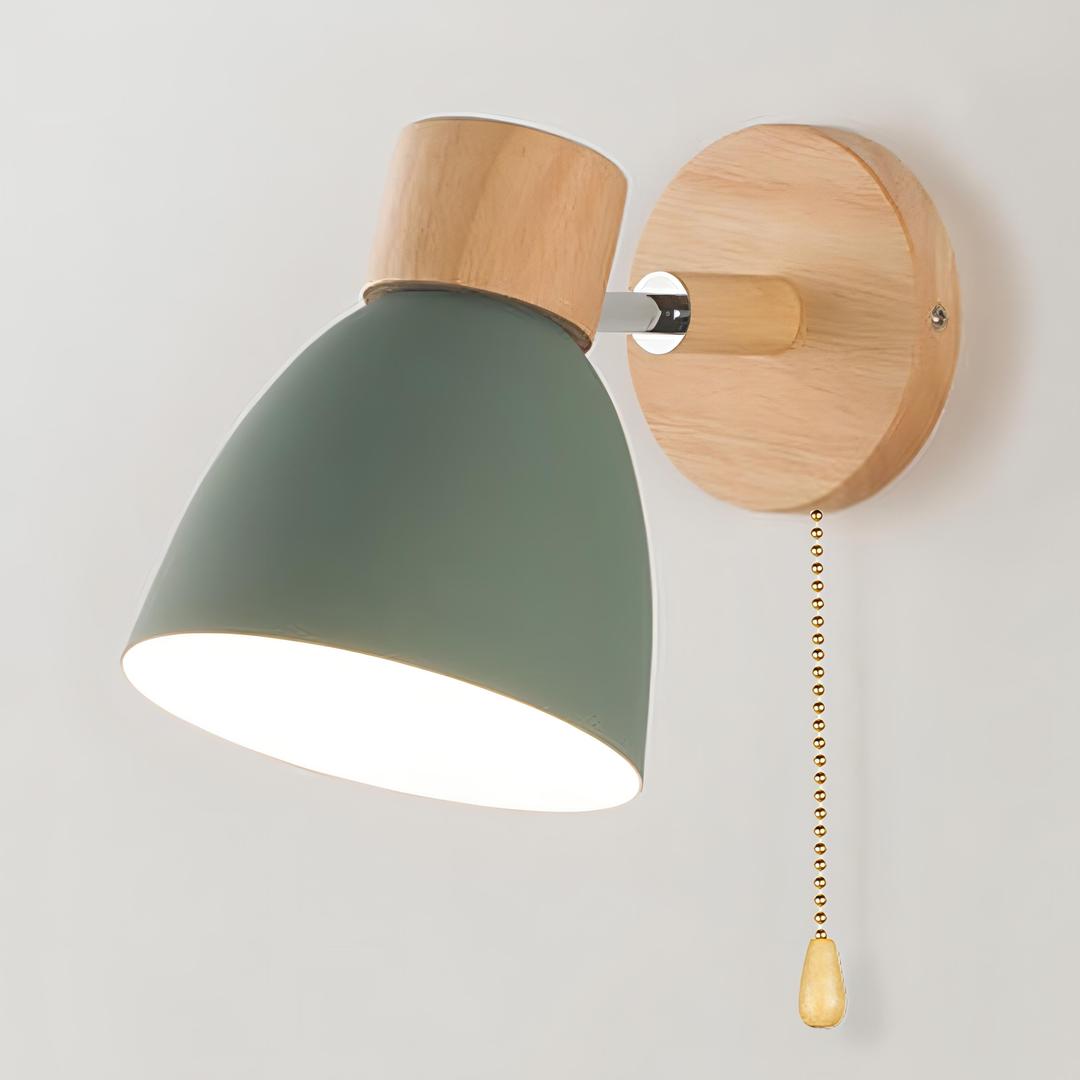 Nordycka Drewniana Lampa Ścienna Z Łańcuszkiem