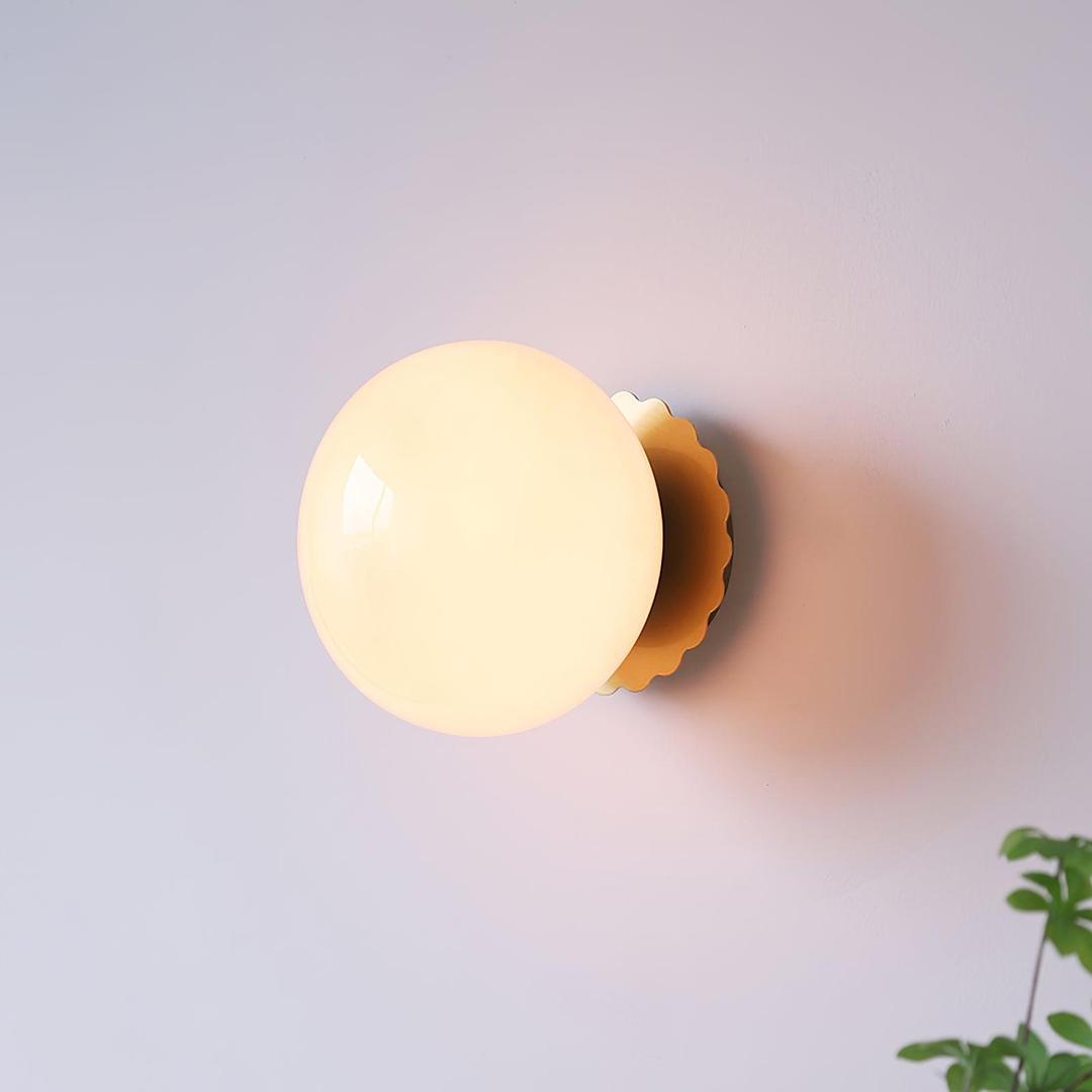 Nowoczesna Lampa Ścienna Ze Szklaną Kulą
