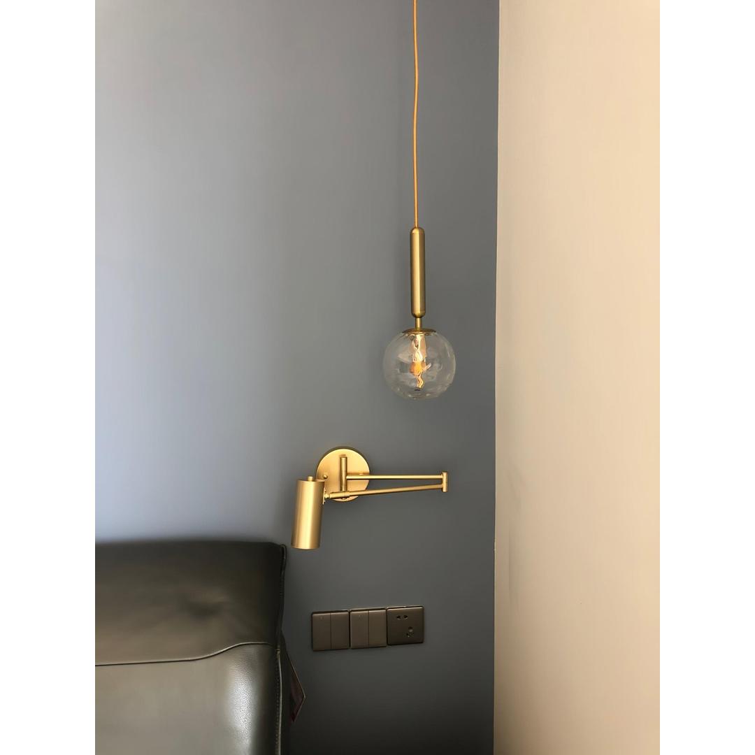 Regulowana Metalowa Lampa Ścienna