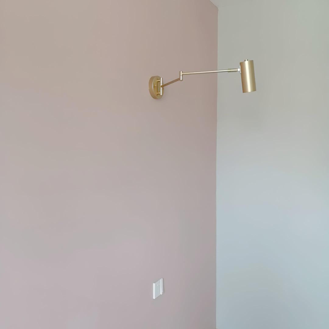 Regulowana Metalowa Lampa Ścienna