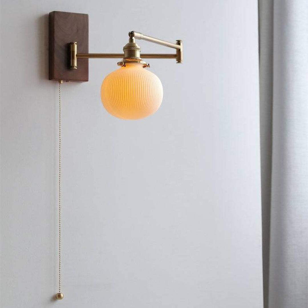 Ceramiczno-Drewniana Lampa Ścienna