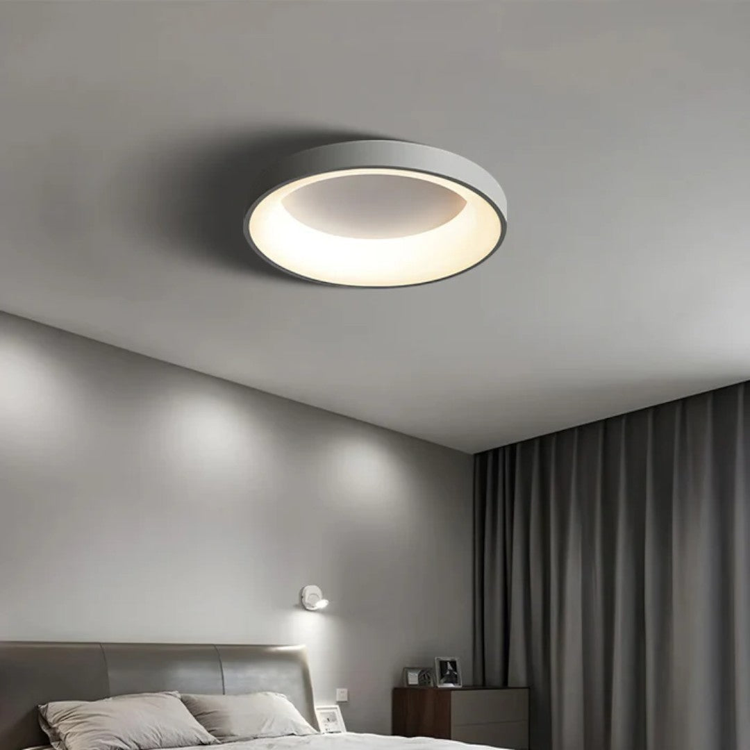 Minimalistyczna Sufitowa Lampa LED Z Kolorowym Wykończeniem