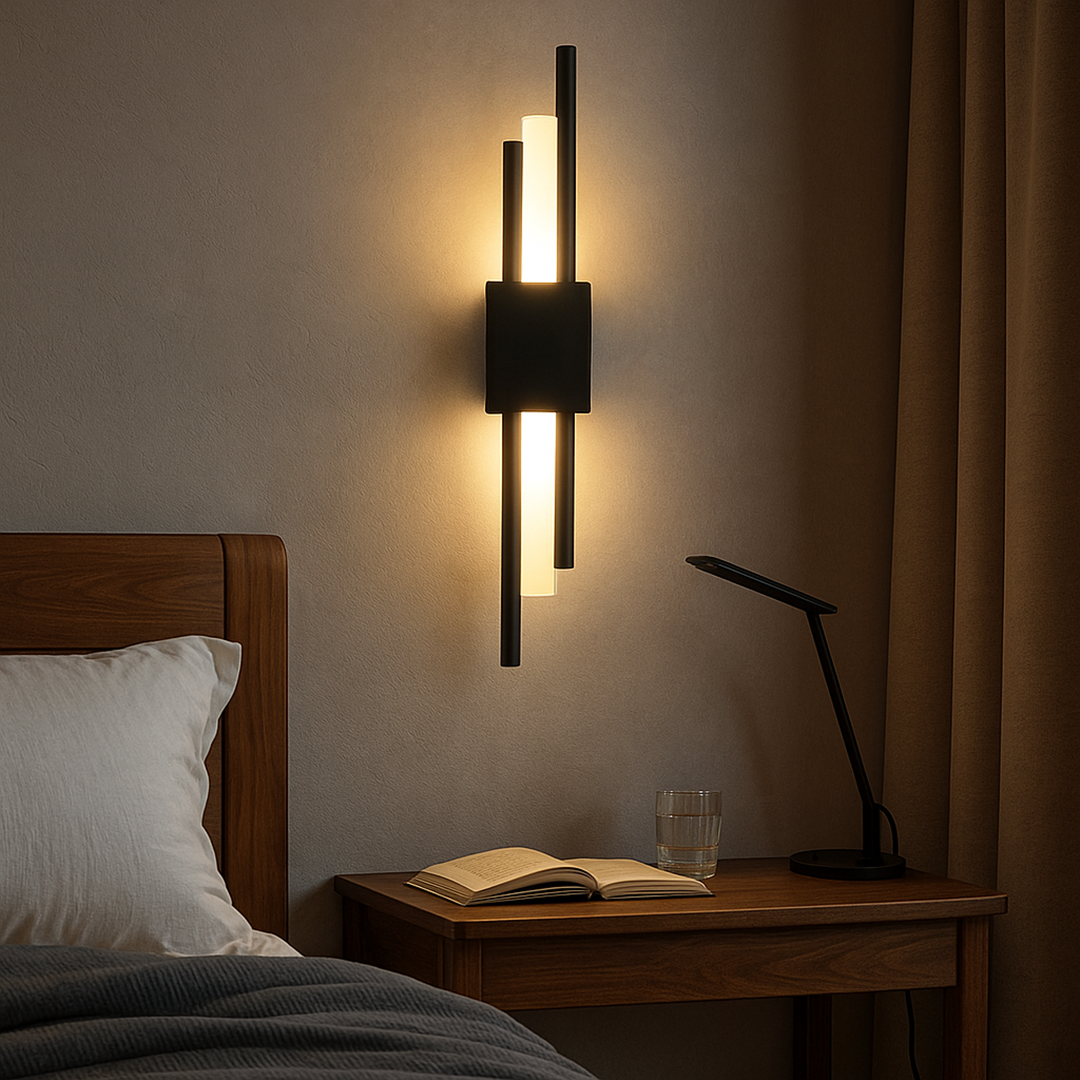 Lampa ścienna do oświetlenia wnętrza