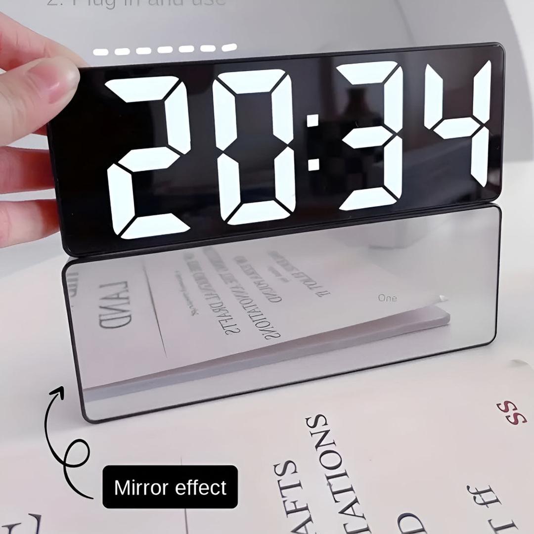 Budzik LED Z Lustrem Do Sypialni Z Funkcją Drzemki I Temperaturą