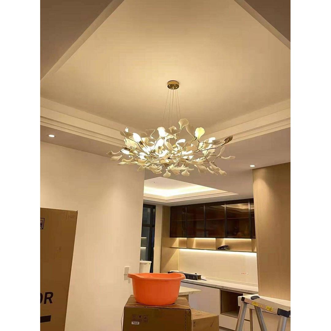 Kwiatowy Metalowy Żyrandol LED