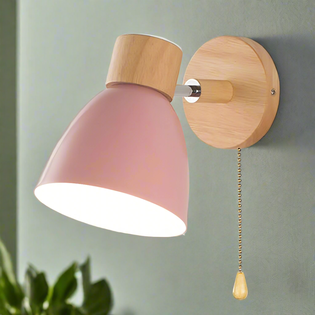 Nordycka Drewniana Lampa Ścienna Z Łańcuszkiem