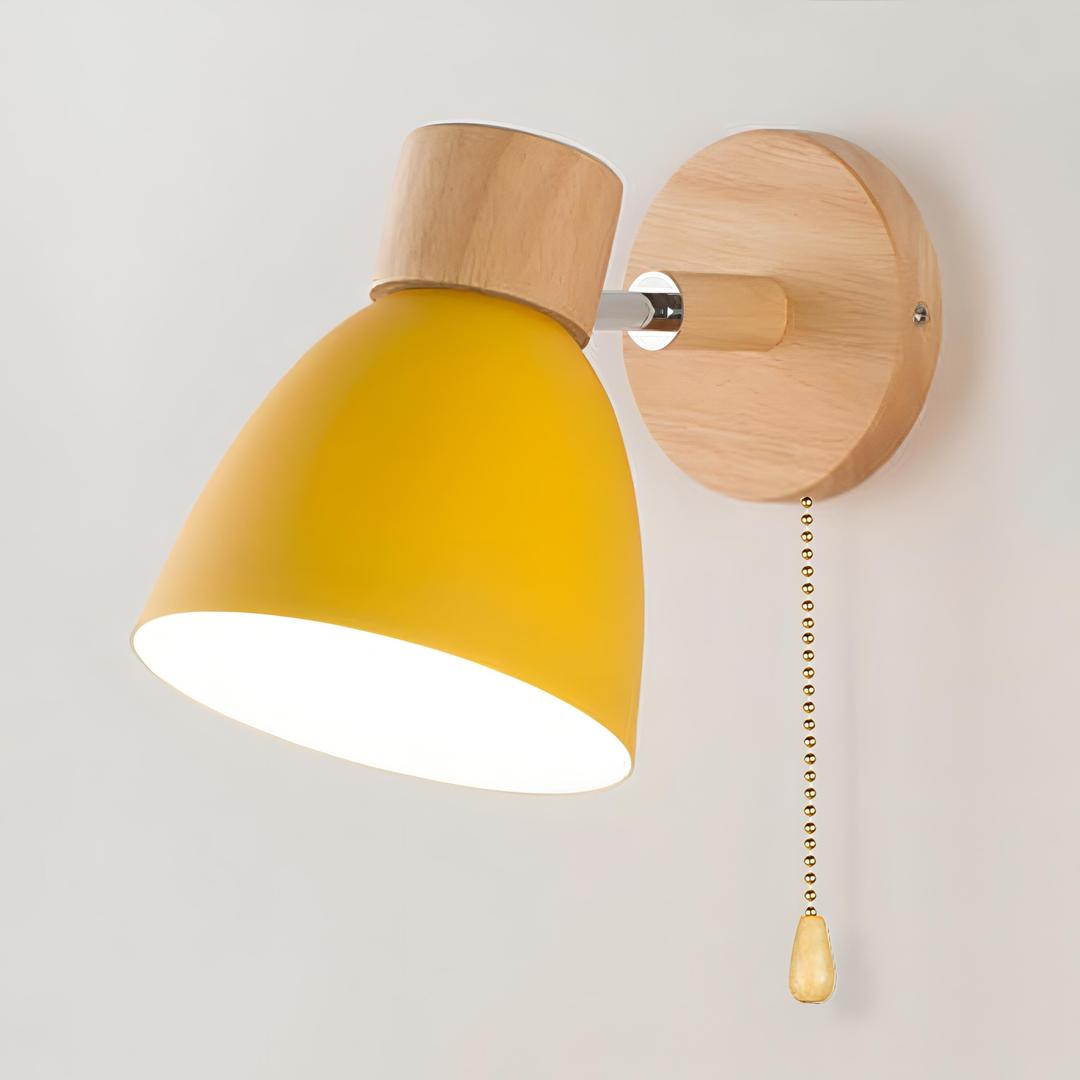 Nordycka Drewniana Lampa Ścienna Z Łańcuszkiem