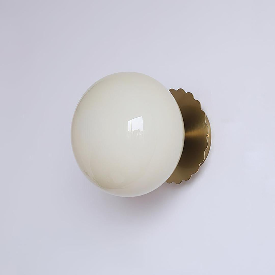Nowoczesna Lampa Ścienna Ze Szklaną Kulą