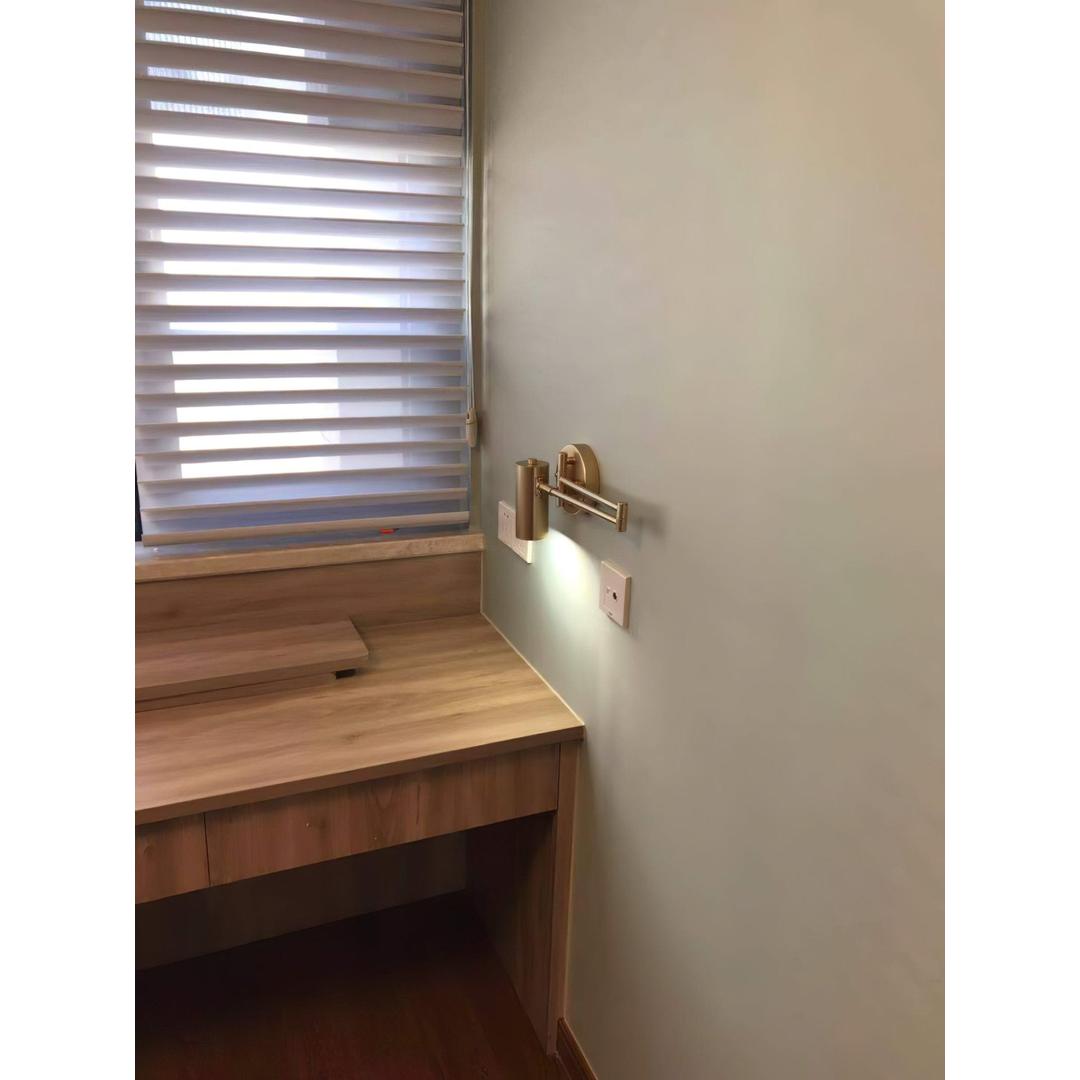 Regulowana Metalowa Lampa Ścienna