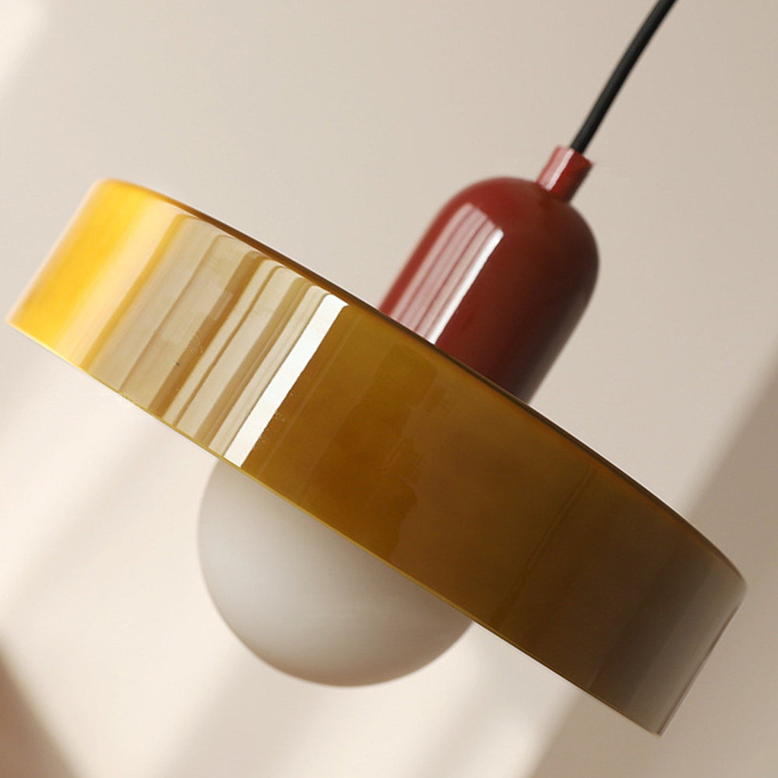 Skandynawska Okrągła Szklana Lampa Wisząca